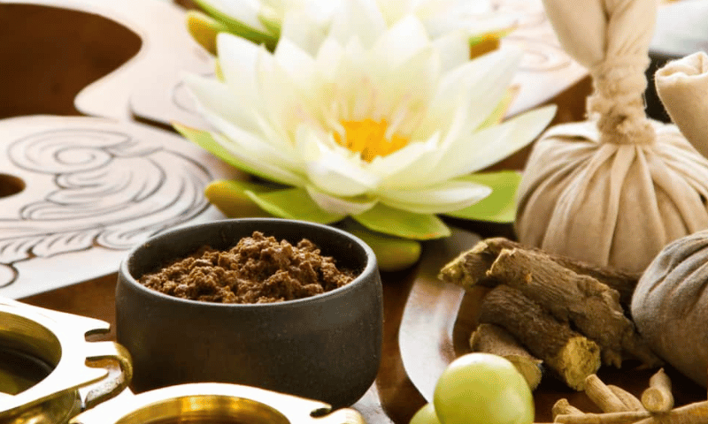 Professional deep tissue massage therapy by an experienced therapist in Delhi